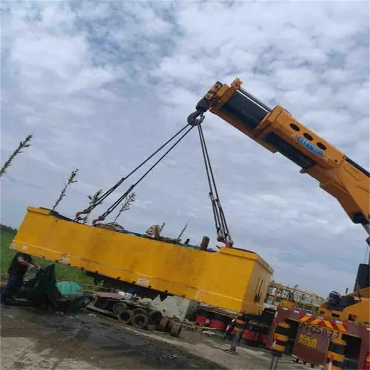 宁阳随车吊吊集装箱怎么吊